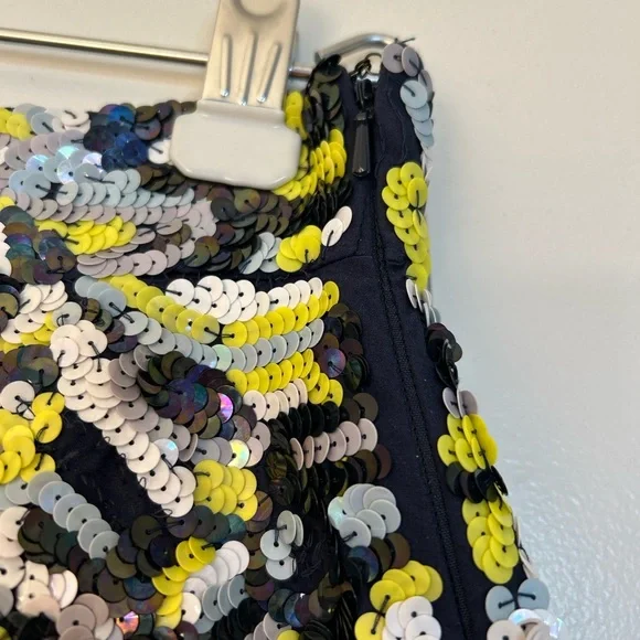 French Connection Sequin Embellished A-Line Mini Skirt in Multicolor (Size 4) - Picture 4 of 6